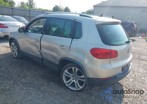 2013 Volkswagen Tiguan Sel from USA, damaged, VIN WVGAV3AX1DW570459